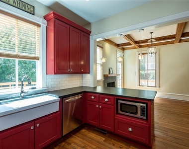 765 Woodland Avenue Se - Photo Thumbnail 18