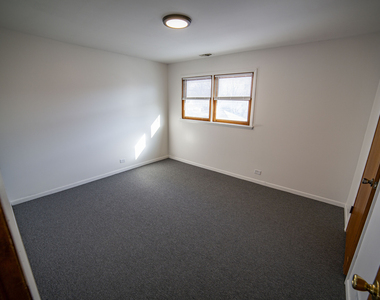 2336 122nd Street - Photo Thumbnail 5