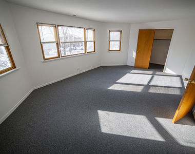 2336 122nd Street - Photo Thumbnail 9