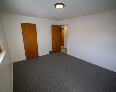 2336 122nd Street - Photo Thumbnail 7