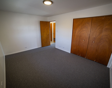 2336 122nd Street - Photo Thumbnail 6