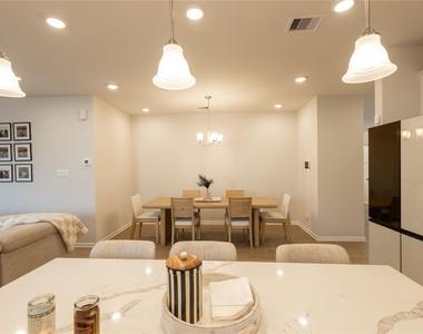 32422 Clouser Crawdad Court - Photo Thumbnail 10
