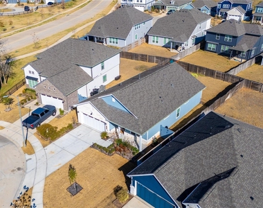 32422 Clouser Crawdad Court - Photo Thumbnail 5