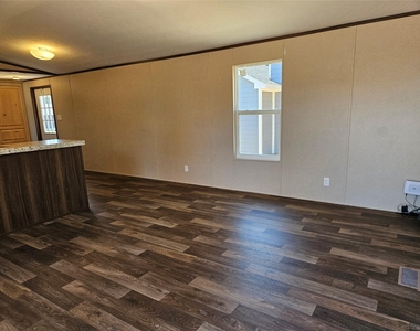 16299 Crockett Martin Estates Drive - Photo Thumbnail 14