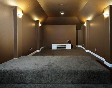 27 Tioga Place - Photo Thumbnail 22