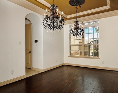 27 Tioga Place - Photo Thumbnail 4