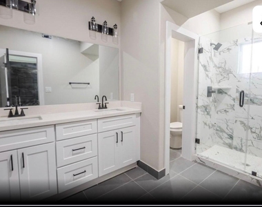 8713 Westcott Road - Photo Thumbnail 7