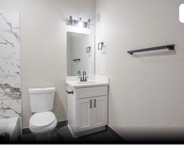 8713 Westcott Road - Photo Thumbnail 11