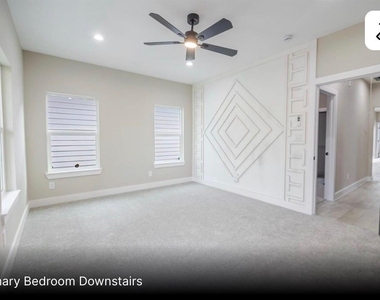 8713 Westcott Road - Photo Thumbnail 6