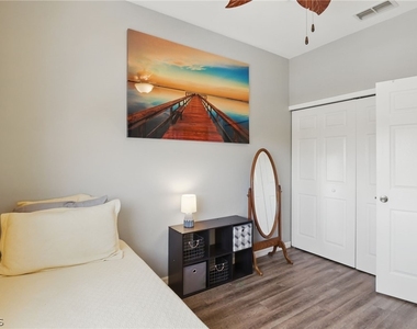 15430 Bellamar Circle - Photo Thumbnail 24
