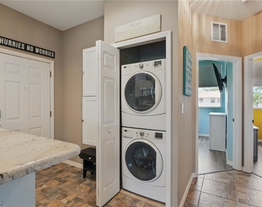 15430 Bellamar Circle - Photo Thumbnail 6