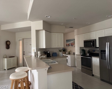 17020 Willowcrest Way - Photo Thumbnail 20