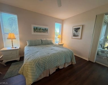 17020 Willowcrest Way - Photo Thumbnail 10