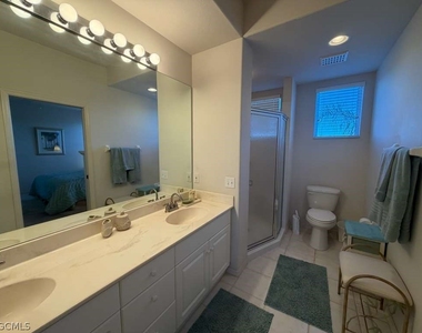 17020 Willowcrest Way - Photo Thumbnail 15