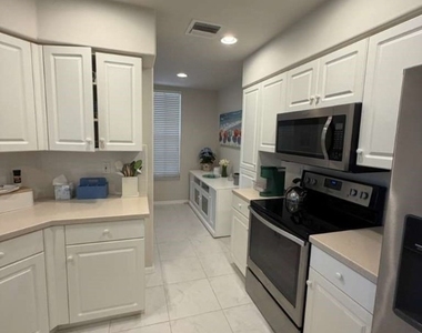 17020 Willowcrest Way - Photo Thumbnail 4