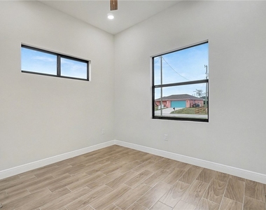 3013 4th Street Sw - Photo Thumbnail 15