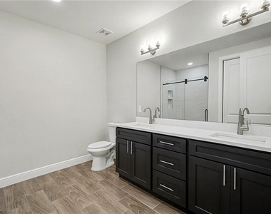 3013 4th Street Sw - Photo Thumbnail 21