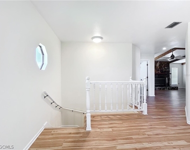 24313 Pirate Harbor Boulevard - Photo Thumbnail 7
