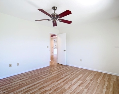 24313 Pirate Harbor Boulevard - Photo Thumbnail 32