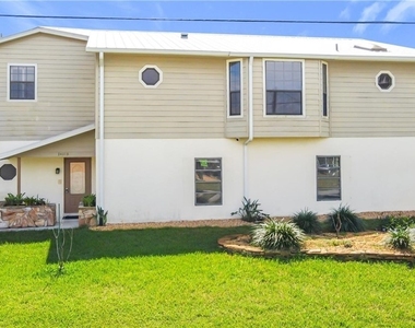 24313 Pirate Harbor Boulevard - Photo Thumbnail 3