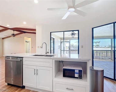 24313 Pirate Harbor Boulevard - Photo Thumbnail 15