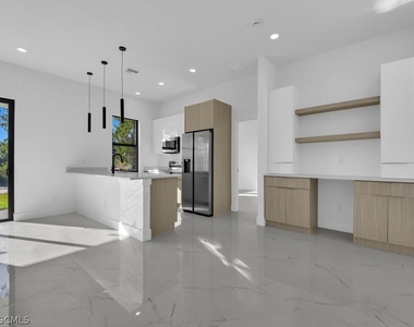 1839 Lockhaven Court - Photo Thumbnail 6