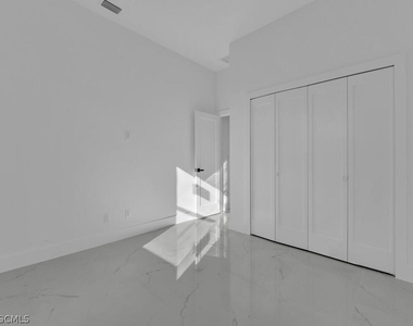 1839 Lockhaven Court - Photo Thumbnail 18