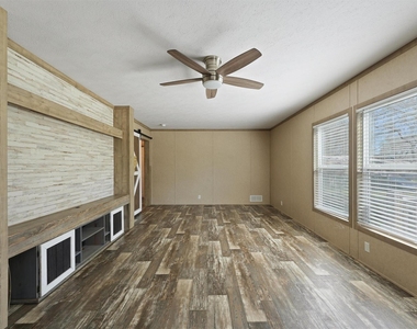 11744 Padok Road - Photo Thumbnail 7