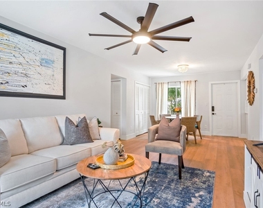1275 7th Avenue N - Photo Thumbnail 14