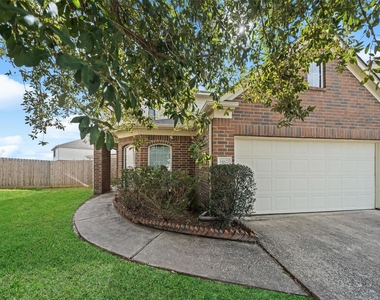 14822 Juniper Dale Court - Photo Thumbnail 2