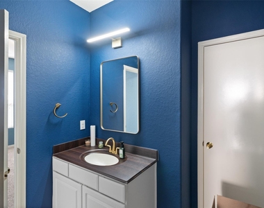 14822 Juniper Dale Court - Photo Thumbnail 18
