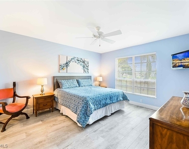 651 Wiggins Lake Drive - Photo Thumbnail 9