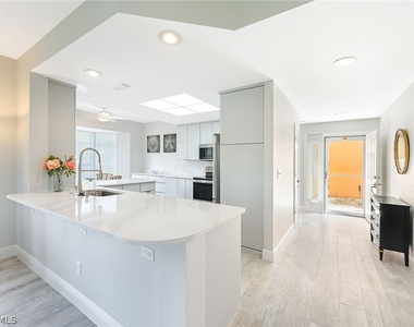 651 Wiggins Lake Drive - Photo Thumbnail 5