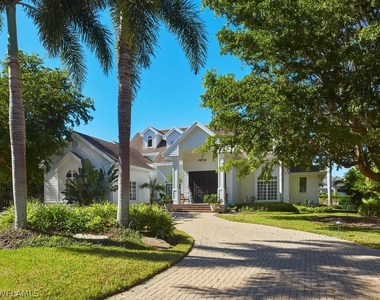 2750 Treasure Lane - Photo Thumbnail 27