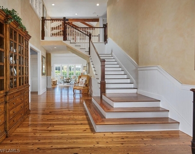 2750 Treasure Lane - Photo Thumbnail 2