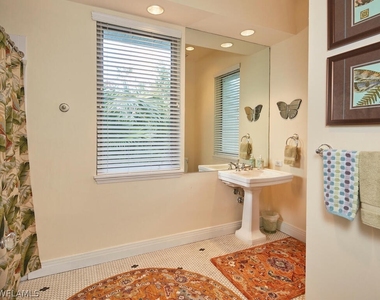2750 Treasure Lane - Photo Thumbnail 22