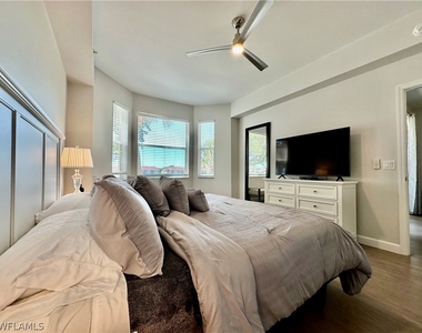 2720 Cypress Trace Circle - Photo Thumbnail 11