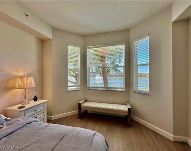 2720 Cypress Trace Circle - Photo Thumbnail 12