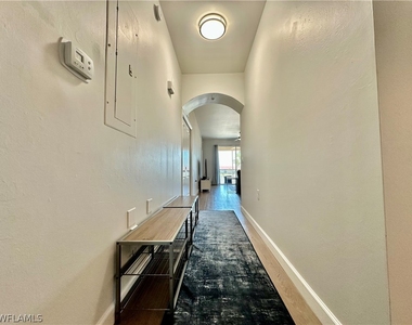 2720 Cypress Trace Circle - Photo Thumbnail 2