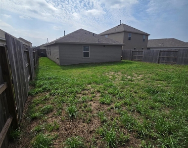 22559 Serviceberry Branch Court - Photo Thumbnail 2