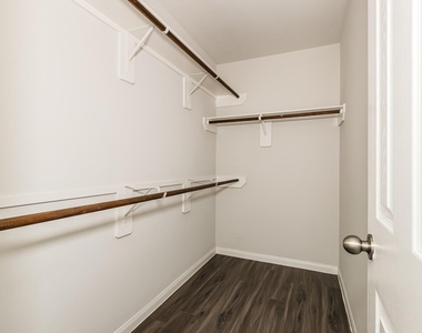 21847 S Werrington Way - Photo Thumbnail 10