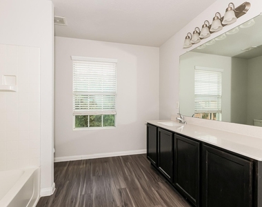 21847 S Werrington Way - Photo Thumbnail 9