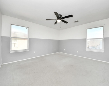 10217 Teneha Drive - Photo Thumbnail 25