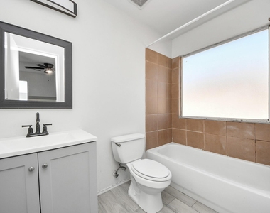 10217 Teneha Drive - Photo Thumbnail 29