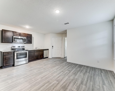 7925 Way Street - Photo Thumbnail 5