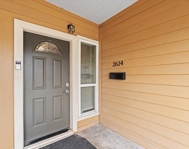 2614 Isabella Street - Photo Thumbnail 9