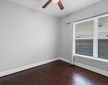 2614 Isabella Street - Photo Thumbnail 5