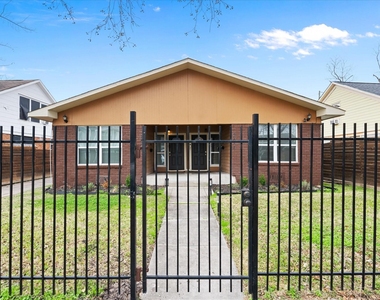 2614 Isabella Street - Photo Thumbnail 1