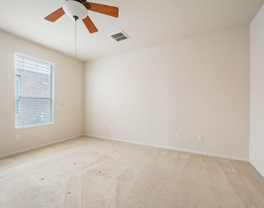 2923 Ridge Scene Way - Photo Thumbnail 14
