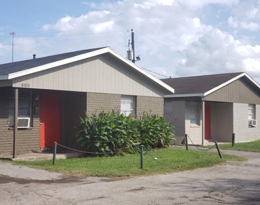 7812 Tierwester Street - Photo Thumbnail 3